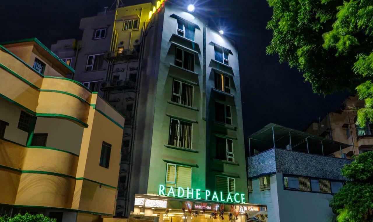 Treebo Radhe Palace Calcutta Exteriör bild